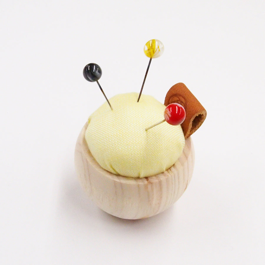 Gift Set : Tombo-dama Sewing Pins and Cypress Pincushion Necklace