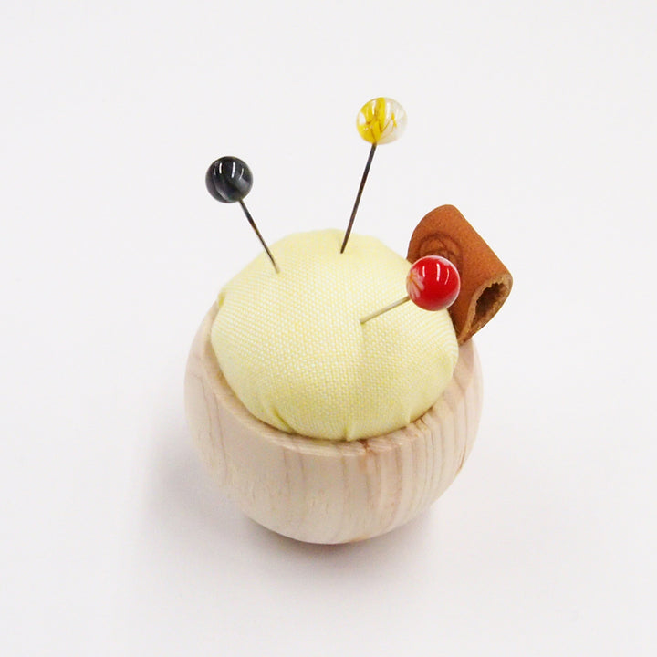 Gift Set : Tombo-dama Sewing Pins and Cypress Pincushion Necklace