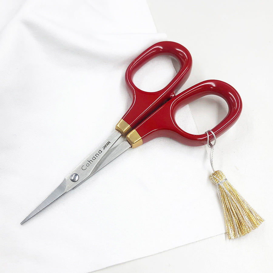 Small Scissors with Lacquered Handles (Shunuri) (45-140)
