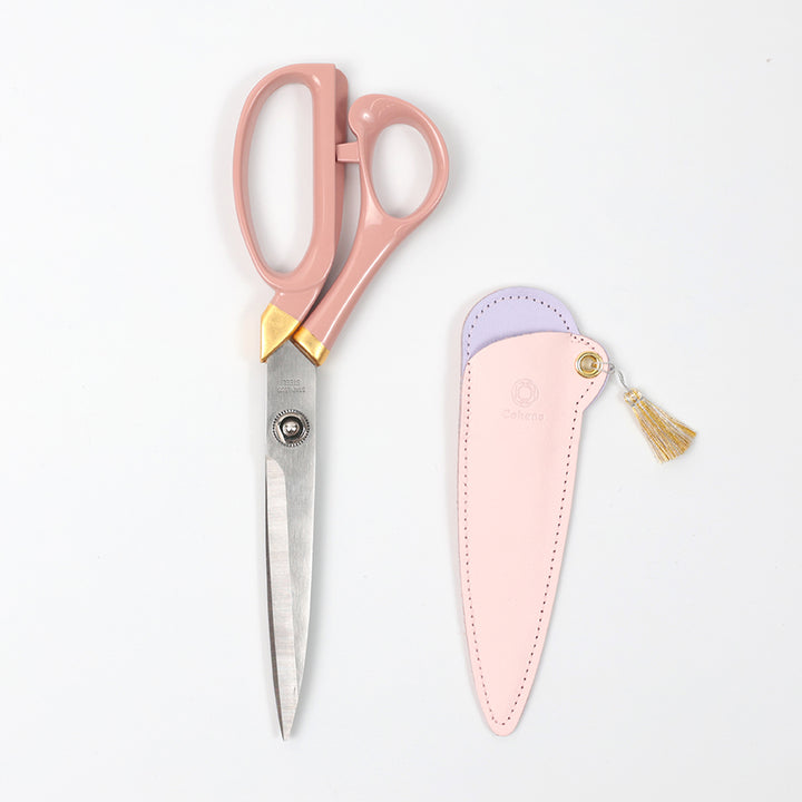 [Available in Limited Quantities] Seki Sakura Sewing Shears with Lacquered Handles and Gold Leaf Accents (45-411)