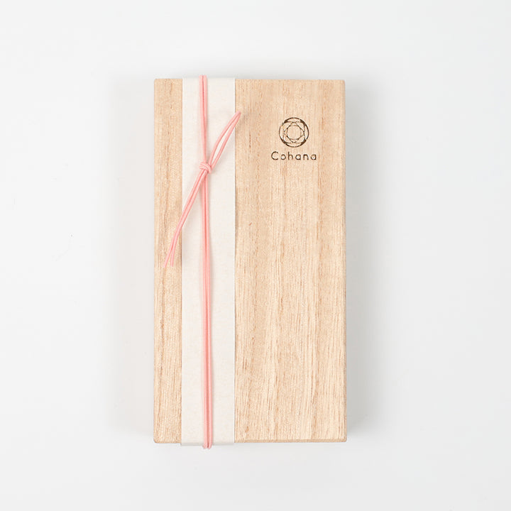 [Available in Limited Quantities] Small Scissors with Lacquered Handles – Sakura (45-412)