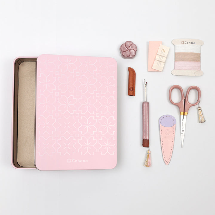 [Pre-order B: Expectect Stock Arrival Mid to Late March 2026] Sewing Tin Set – Sakura (45-426)