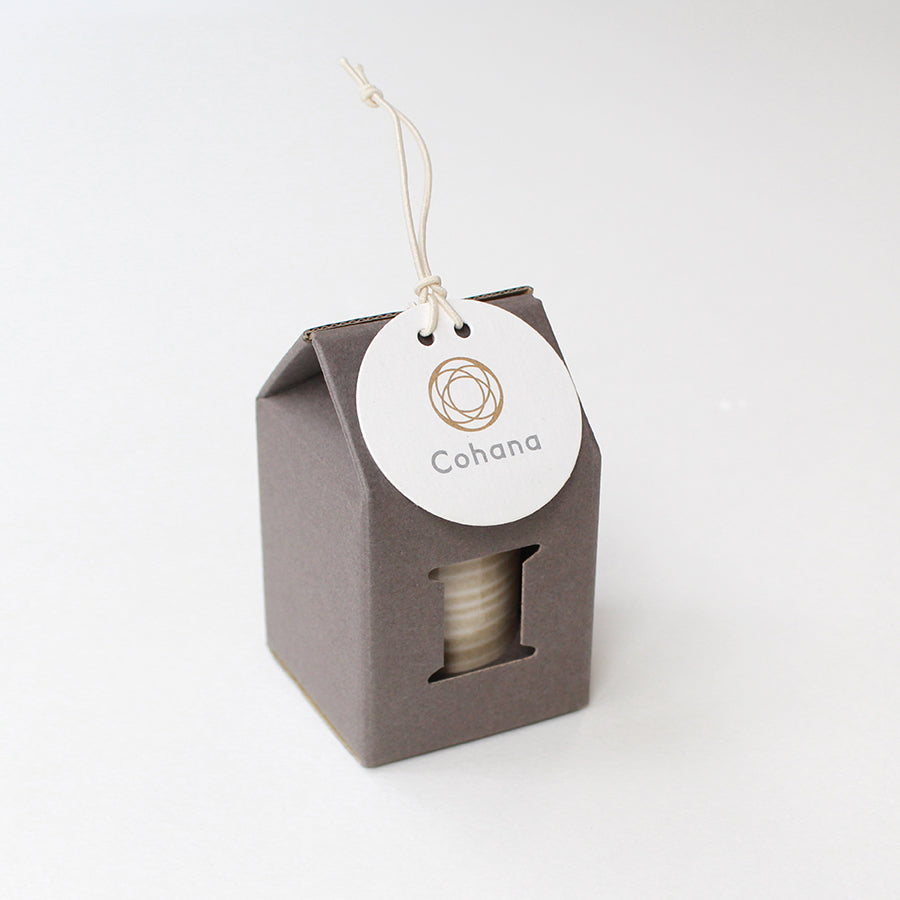 [Available in Limited Quantities] Hasami Magnet Pin Holder White with a Rose Sewing Pin
