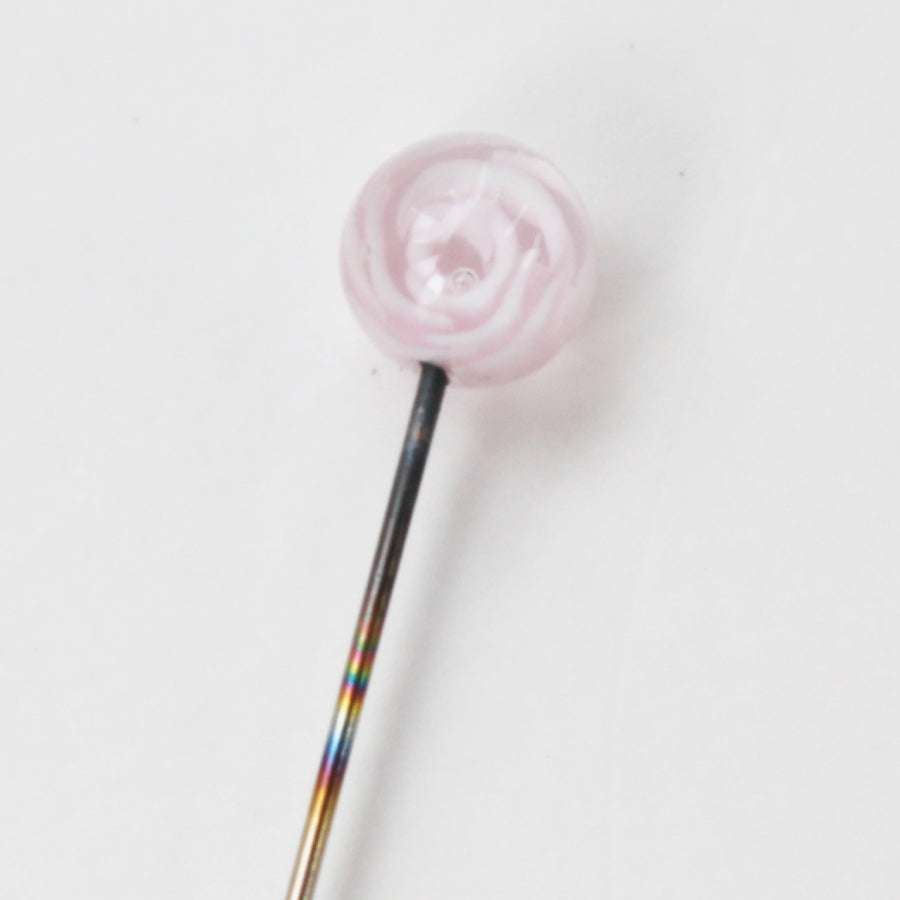 [Available in Limited Quantities] Hasami Magnet Pin Holder White with a Rose Sewing Pin