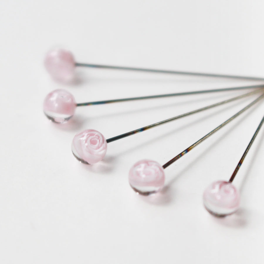 [Available in Limited Quantities] Hasami Magnet Pin Holder White with a Rose Sewing Pin