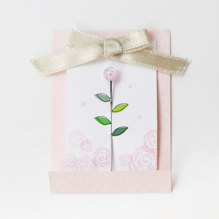 [Available in Limited Quantities] Hasami Magnet Pin Holder White with a Rose Sewing Pin