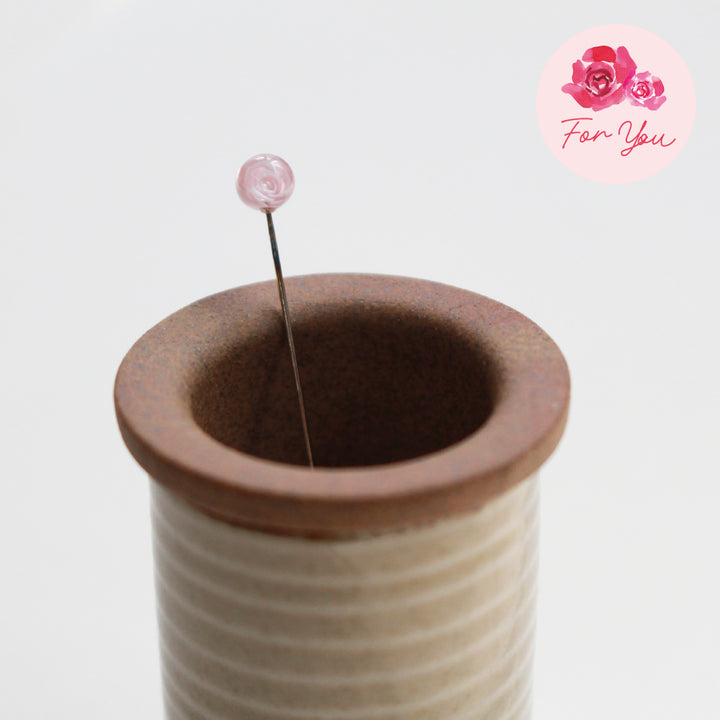 [Available in Limited Quantities] Hasami Magnet Pin Holder White with a Rose Sewing Pin