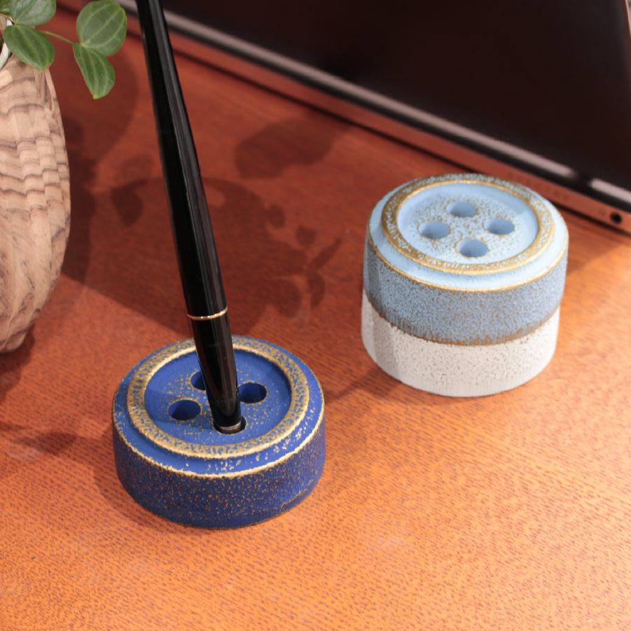 [Pre-order: Estimated Arrival in Mid-October] Nambu Iron Paperweight – 白藍 / 薄藍 / 紺藍