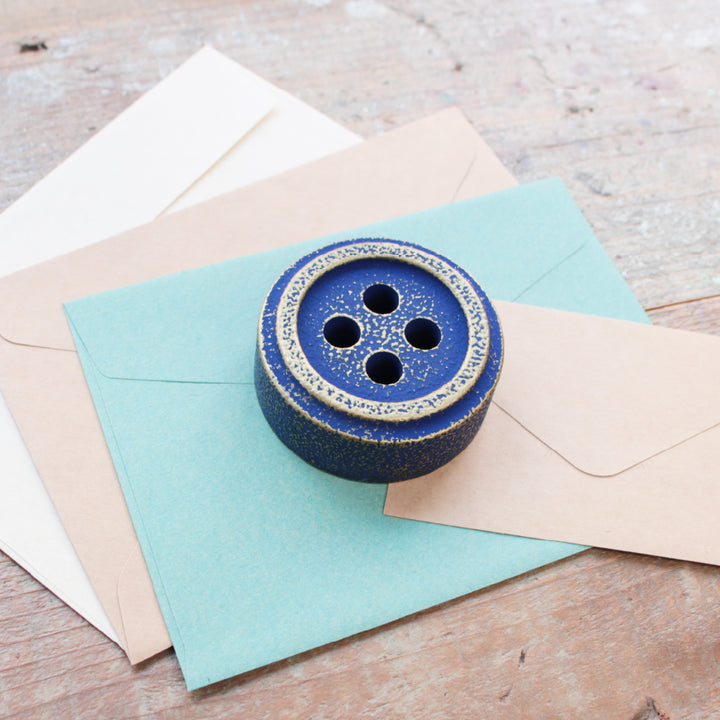 [Pre-order: Estimated Arrival in Mid-October] Nambu Iron Paperweight – 白藍 / 薄藍 / 紺藍
