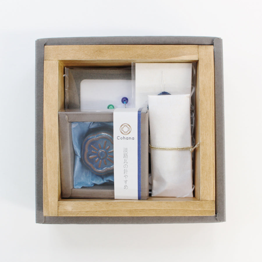 [Pre-order: Estimated Arrival in Mid-October] Awaji Tile Box &amp; Mini Sewing Set – 紺藍 (45-480)