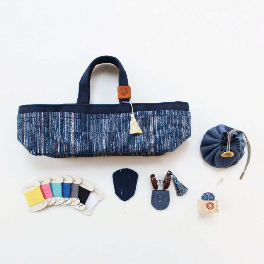 [Pre-order: Estimated Arrival in Mid-October] Mini Waxed Canvas Tote Sewing Set – 紺藍 / 濃藍