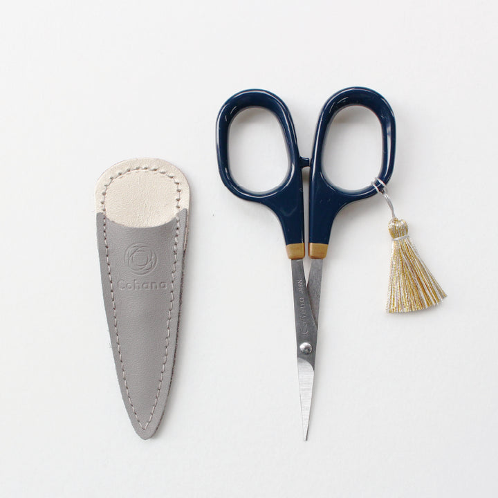 [Pre-order: Estimated Arrival in Mid-October] Small Scissors with Lacquered Handles – 濃藍 (45-483)