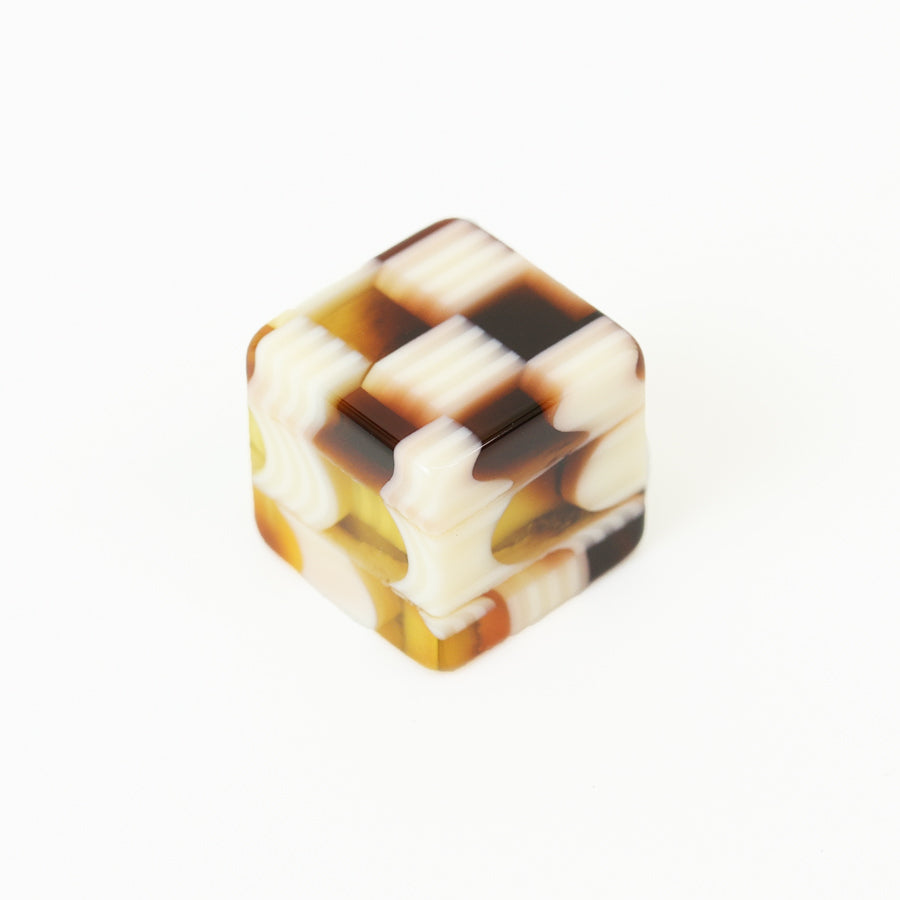 Needle Minder – Sabae Acetate