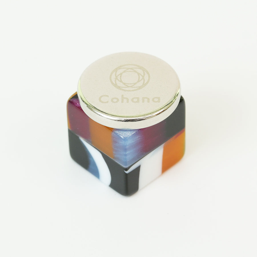 Needle Minder – Sabae Acetate