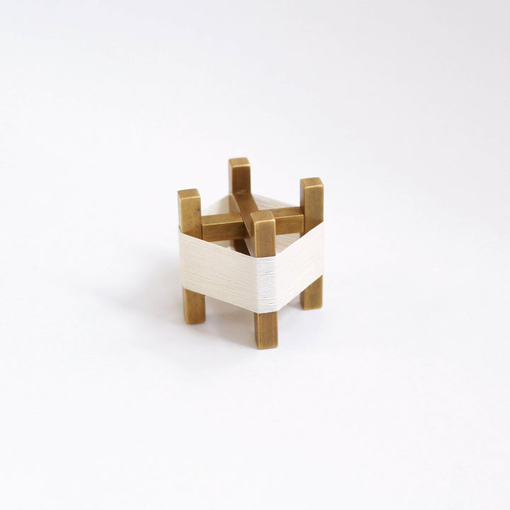 真ちゅうの小さな糸巻き - Cohana Online Store