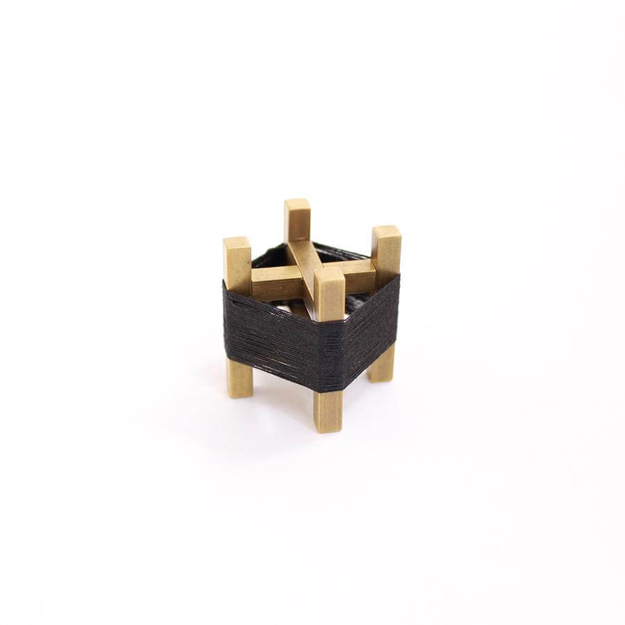 真ちゅうの小さな糸巻き - Cohana Online Store