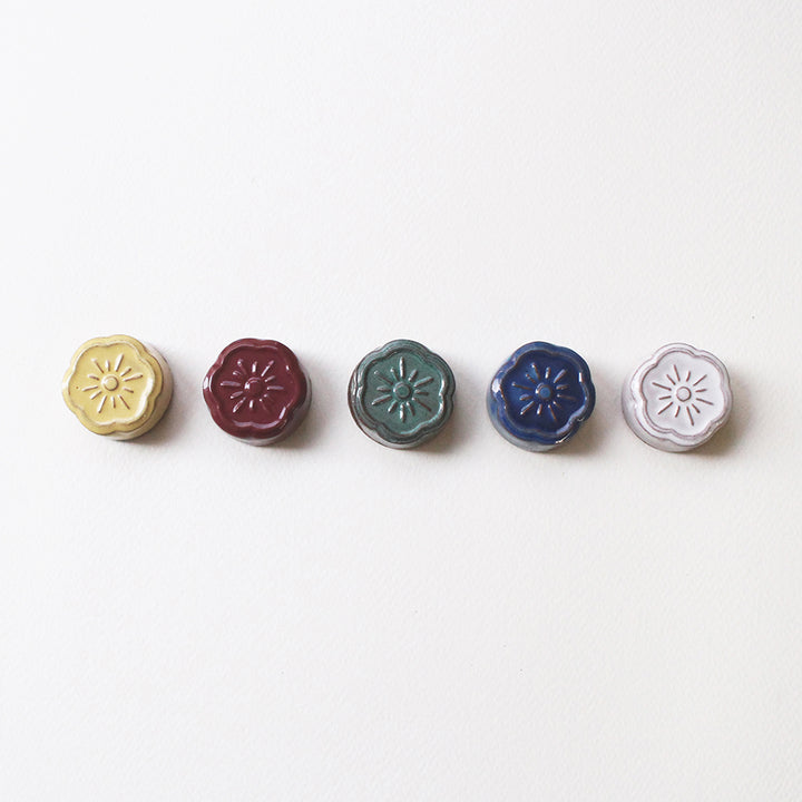 淡路瓦の針が磨ける針やすめ