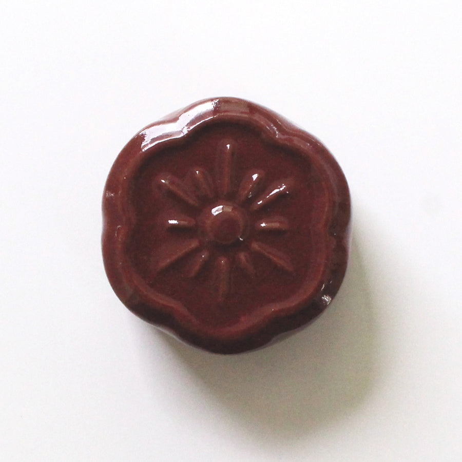 淡路瓦の針が磨ける針やすめ