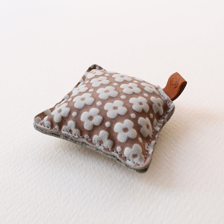 Yuzen Leather Paperweight