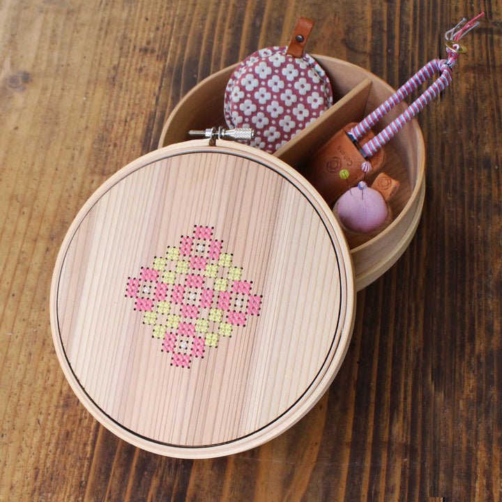 Magewappa Toolbox with Embroidery Hoops