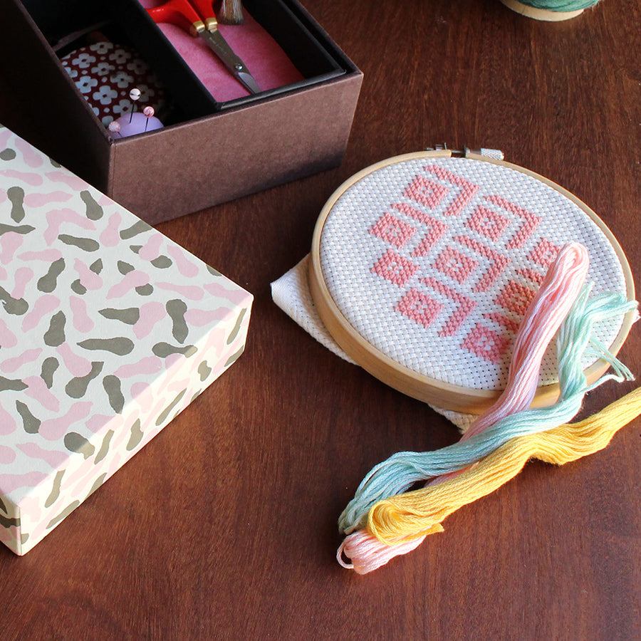 Assorted Needles in Haibara Chiyogami Pack